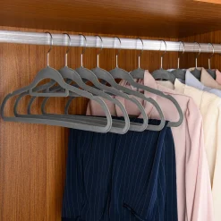 Kleiderbügel - Samt Bügel für Garderobe - rutschfest mit Samtbezug
